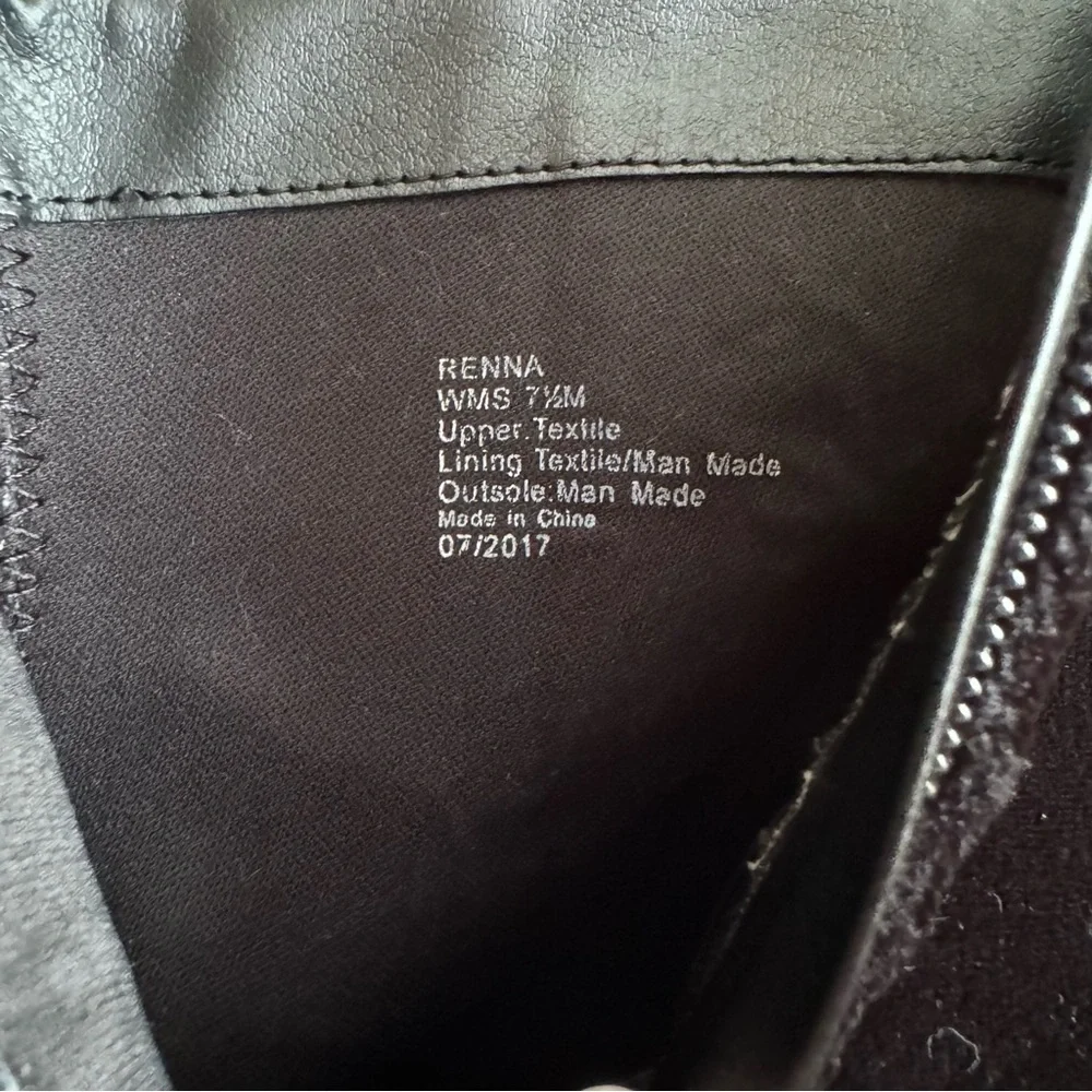 Kenneth Cole Reaction Renna Embroidered Boots - Picture 4 of 12